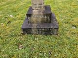 image of grave number 973740